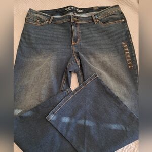 Torrid Luxe Slim Bootcut Super Stretch NWT 22S Jeans